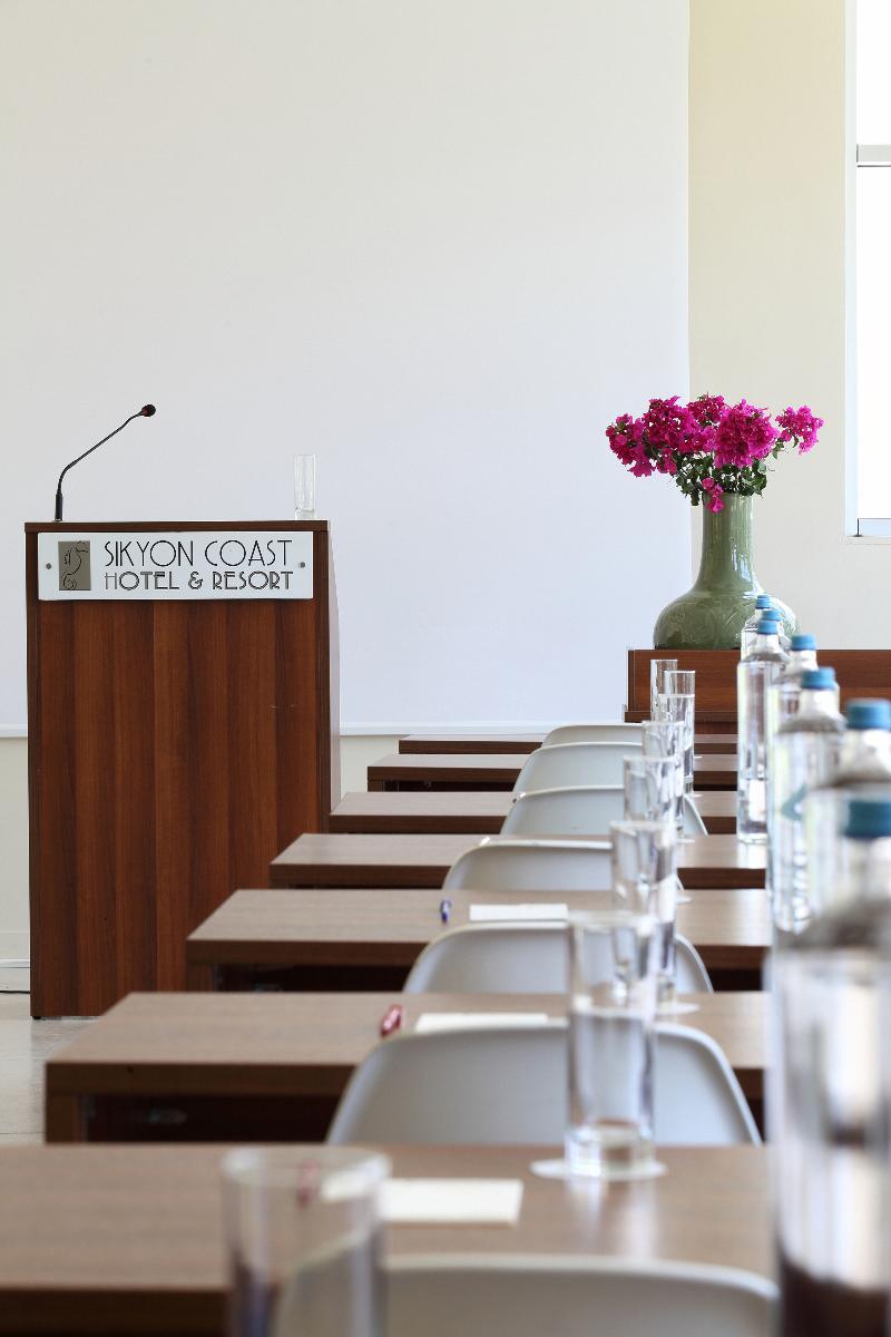 Sikyon Coast Hotel And Resort Xylokastro Bagian luar foto